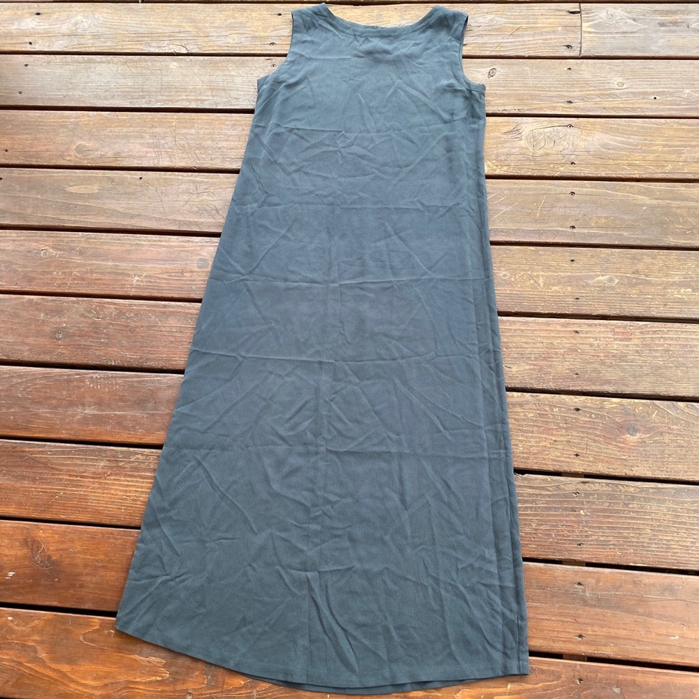 Eileen fisher dark grey silk sleeveless maxi dress